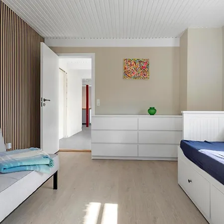 3 Bedroom Amazing In Holiday home Hadsund