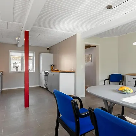 3 Bedroom Amazing In Holiday home Hadsund